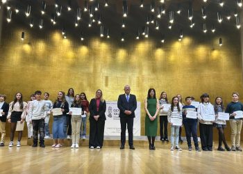 Educación reconoce la excelencia académica de 658 alumnos de Primaria de la provincia de Alicante