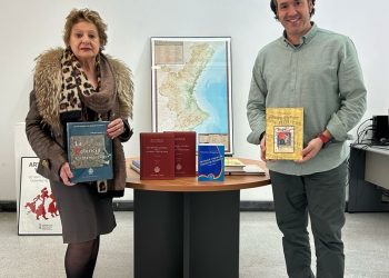 La Biblioteca de Burriana enriquece su catálogo con nuevas obras de la Real Academia de Cultura Valenciana