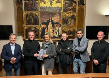 El Ayuntamiento y la Catedral colaboran para mejorar la visita a la Capilla del Santo Cáliz en el año jubilar