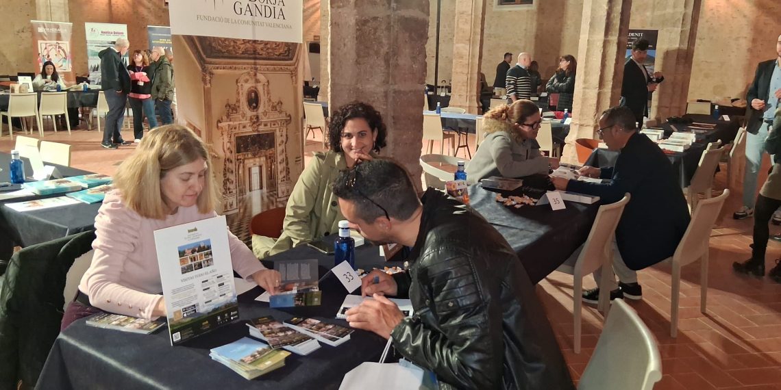 La Diputació de València presenta la oferta turística de la provincia a cerca de 300 profesionales de agencias de viajes