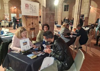 La Diputació de València presenta la oferta turística de la provincia a cerca de 300 profesionales de agencias de viajes
