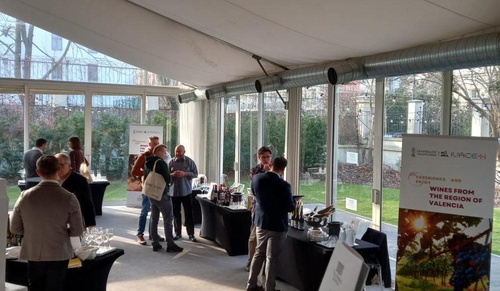 Ivace+i Internacional promociona los vinos de la Comunitat Valenciana en el Salón de Vinos de España en Polonia