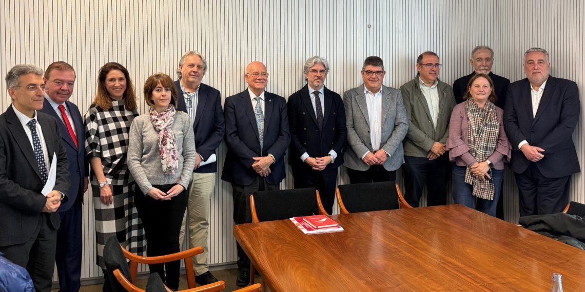 La Generalitat constituye la mesa de innovación logística terrestre para establecer nuevas estrategias frente a fenómenos meteorológicos extremos y afrontar los retos de futuro