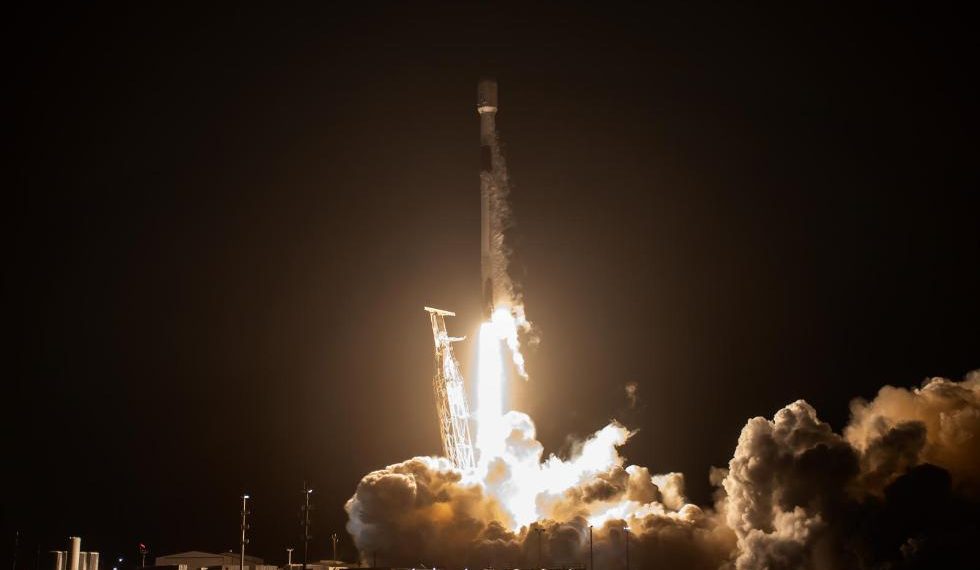 La ‘start-up’ del aeropuerto de Castellón Arkadia Space lleva al espacio su sistema de propulsión con combustible verde pionero en Europa