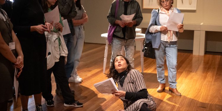 El Consorci de Museus y la Universitat de Valencia ofrecen las primeras visitas experimentales del Máster PERMEA en La Nau de Valencia