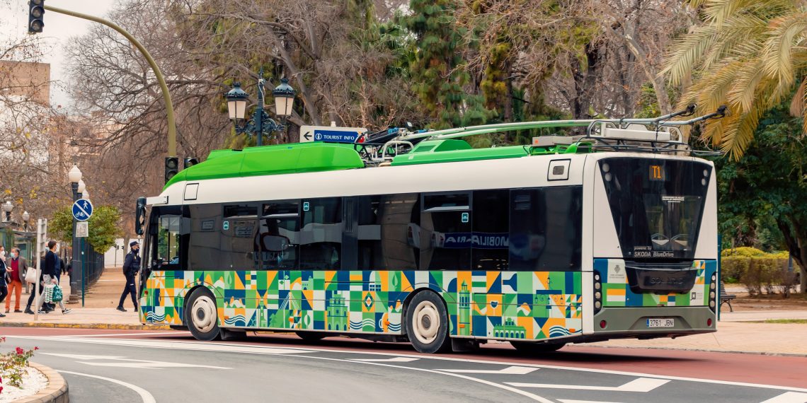 El TRAM de Castelló ofrece servicios especiales con motivo de las fiestas de la Magdalena