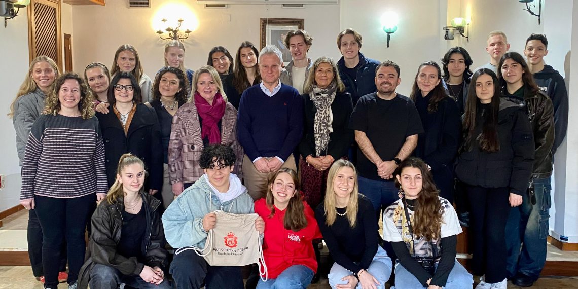 L’Eliana da la bienvenida a alumnado Erasmus de Oslo e Italia