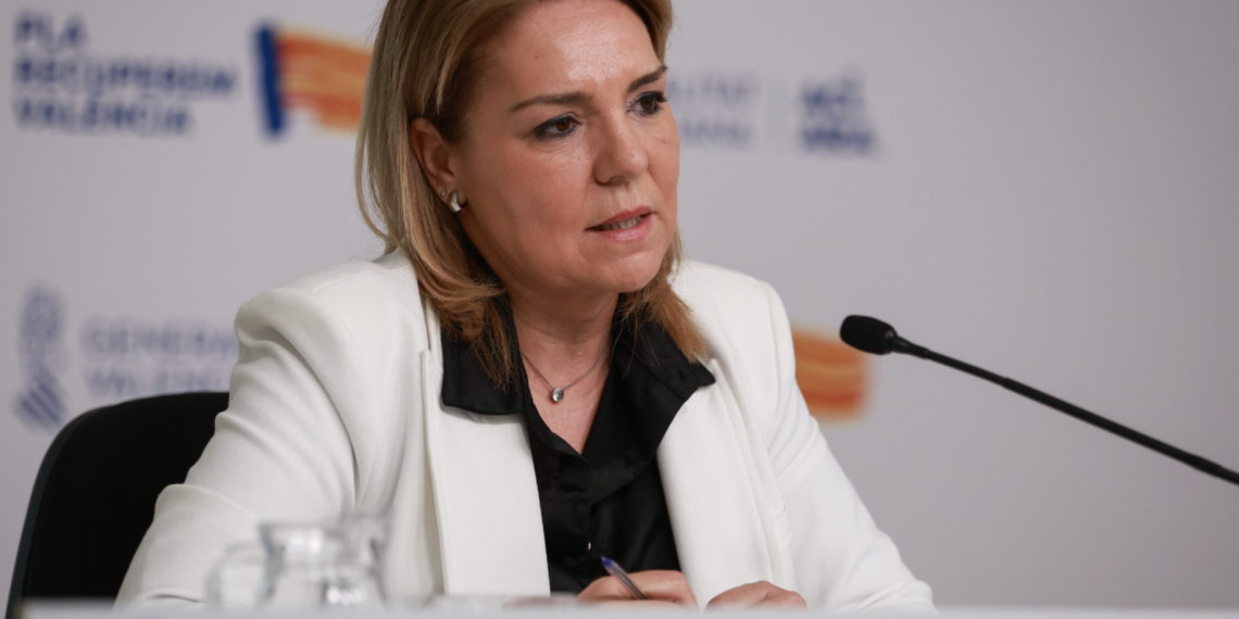 El Consell aprueba un crédito extraordinario de 2.364 millones de euros para cubrir los gastos de recuperación tras la riada