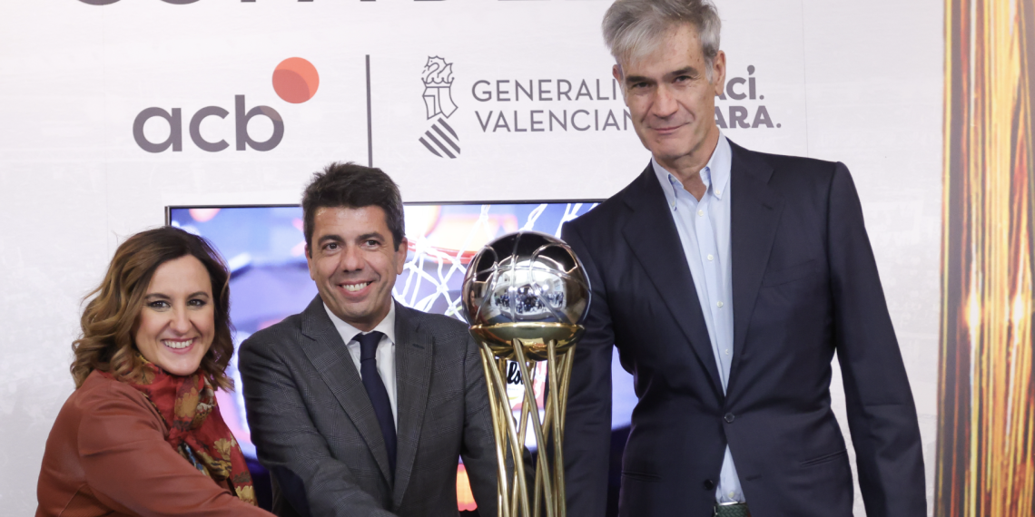 Mazón destaca la apuesta de la Comunitat Valenciana por el deporte y anuncia que València acogerá la Copa del Rey de baloncesto en 2026 y 2027