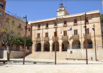 El Consell colabora con el Ayuntamiento de Dénia para el desarrollo del programa de la Red Tourist Info en la localidad