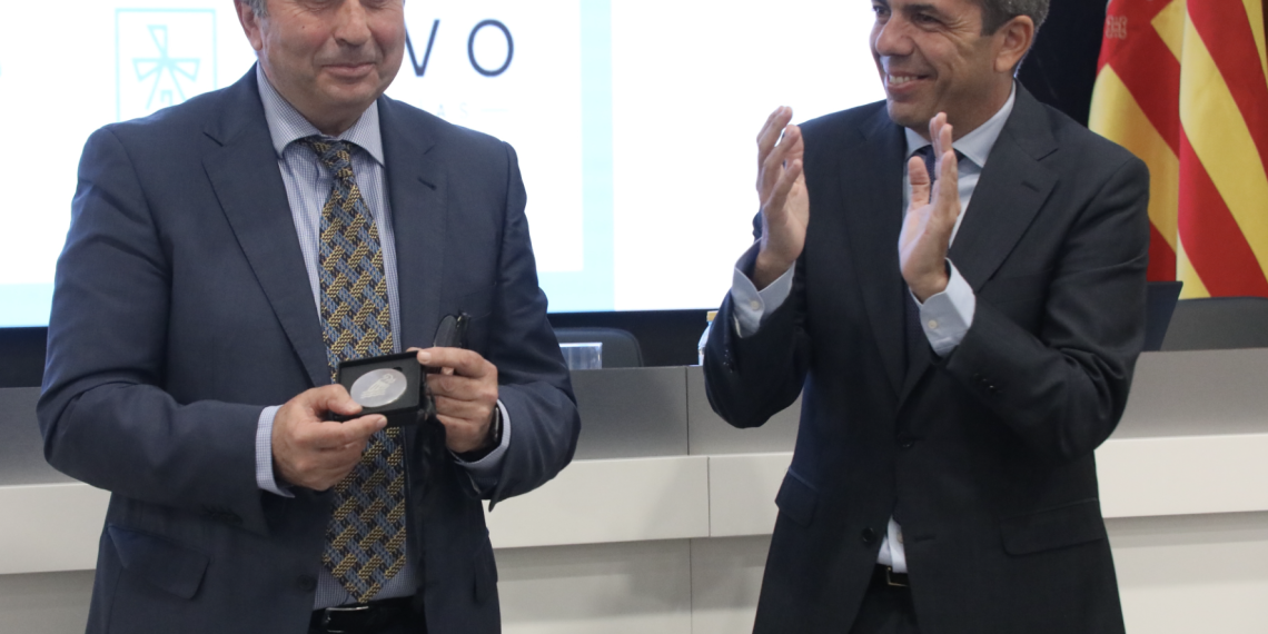 Mazón reivindica la gestión hídrica de la Comunitat Valenciana y exige un Pacto Nacional del Agua