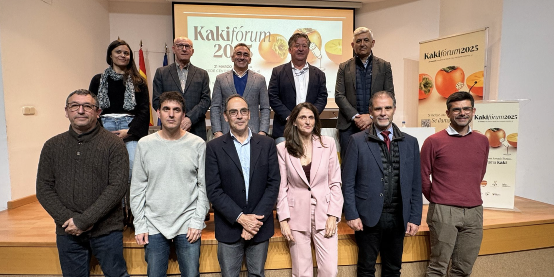 La Generalitat consigue seis nuevas autorizaciones de productos para combatir plagas en el cultivo del caqui