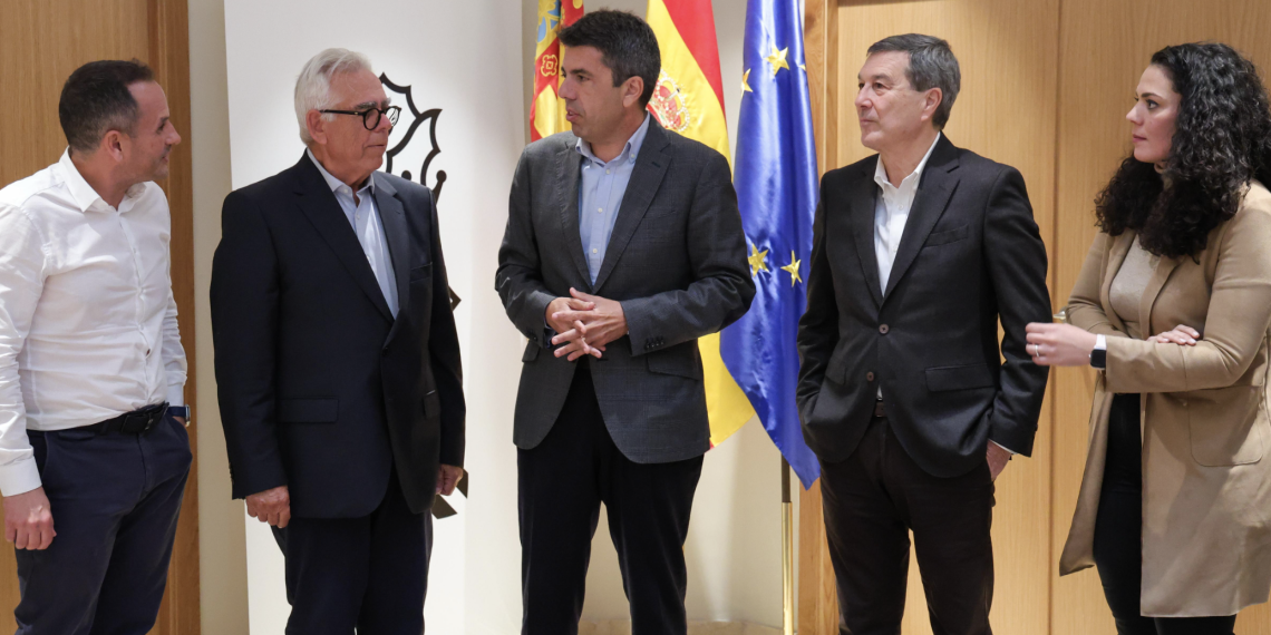 Mazón: “Cumplimos con la sanidad que merecen los vecinos de Playa de San Juan con el nuevo centro de salud La Condomina en el que invertiremos 10,6 millones de euros”