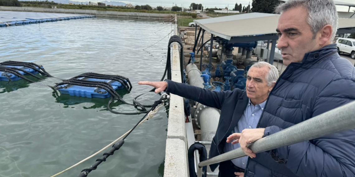 Miguel Barrachina señala que desde la Generalitat «realizamos importantes inversiones para que nuestros regadíos sean un ejemplo de eficiencia y sostenibilidad en el uso del agua”