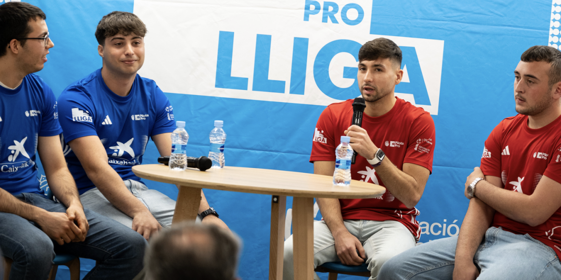 Peye-Javi Campos y Héctor-Rubén disputarán en Riba-roja el título de la Lliga CaixaBank de escala i corda Pro2