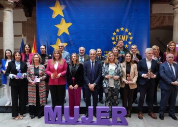 La FEMP premia al Equipo contra la violencia de género, doméstica y sobre menores de l’Eliana