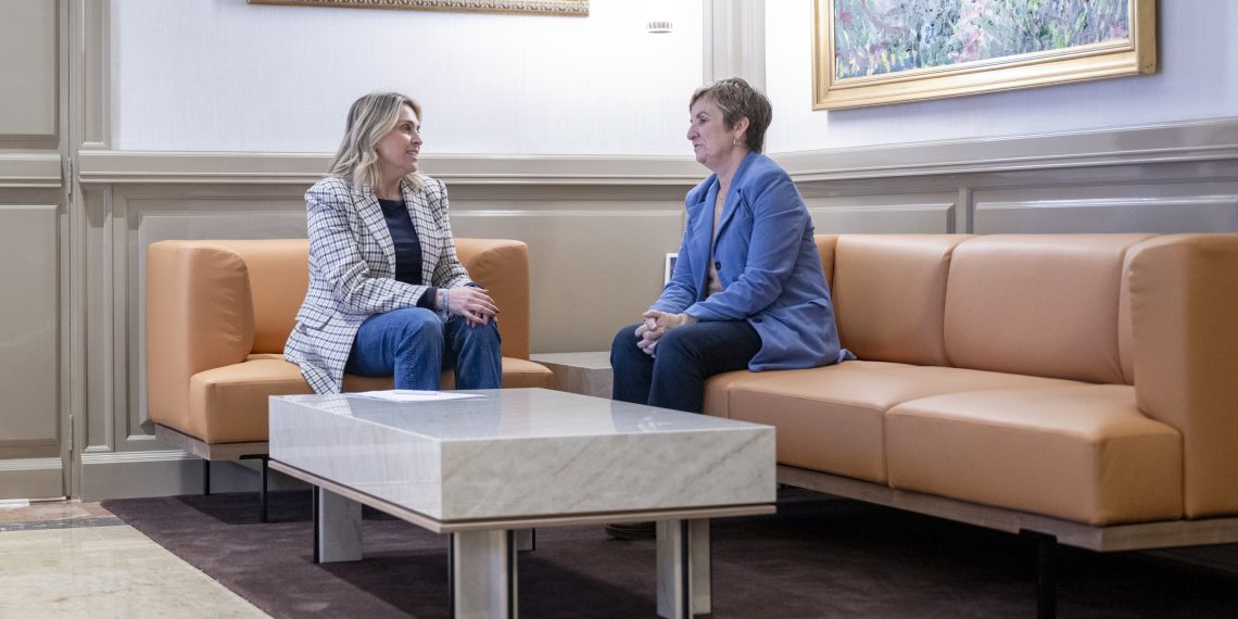 Marta Barrachina traslada a la consellera las necesidades y demandas de la provincia de Castellón en materia de industria, turismo y comercio