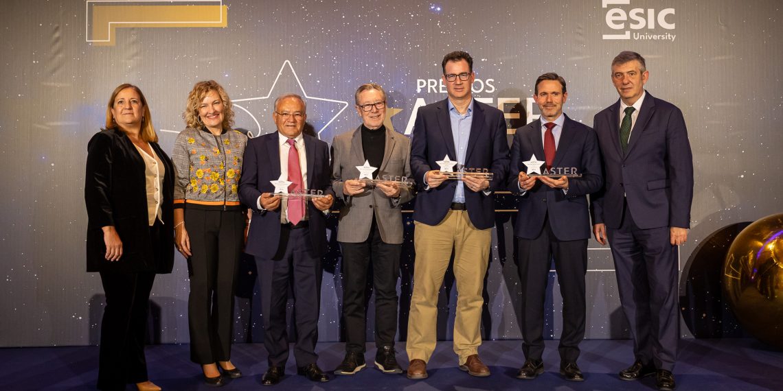 Pascual Royo, Actiu, Iker Marcaide y Confecomerç, galardonados en los Premios ASTER de ESIC Comunidad Valenciana
