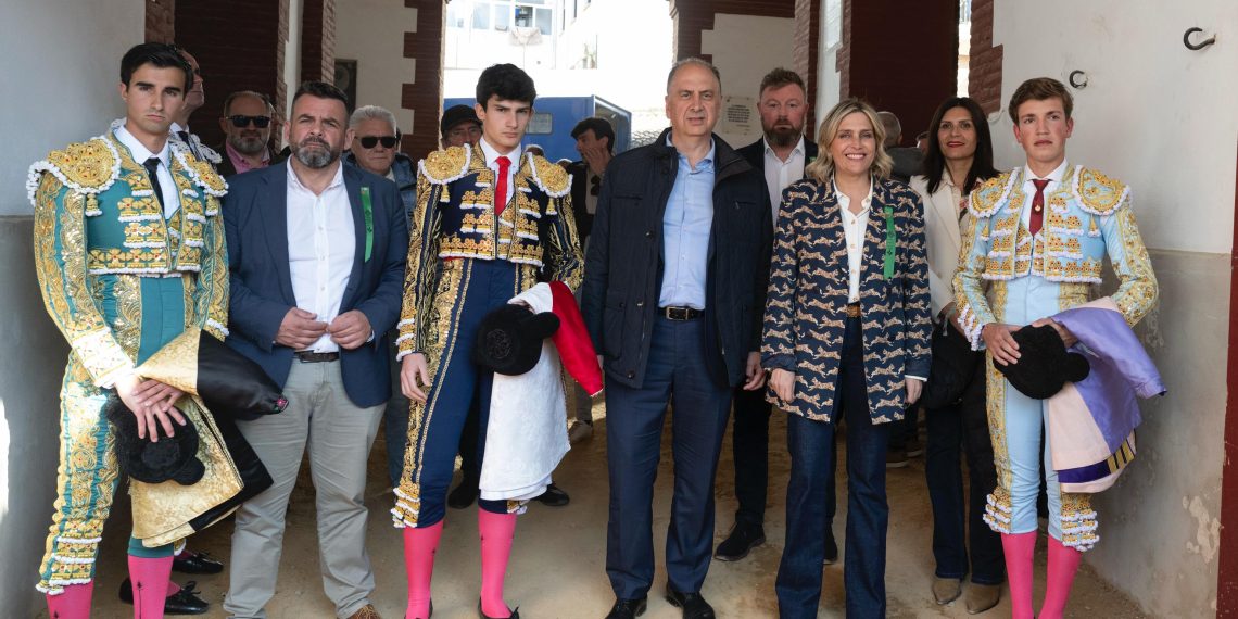 La Diputación de Castellón impulsa la Escuela Taurina con clases prácticas en los 135 municipios de la provincia para 2025