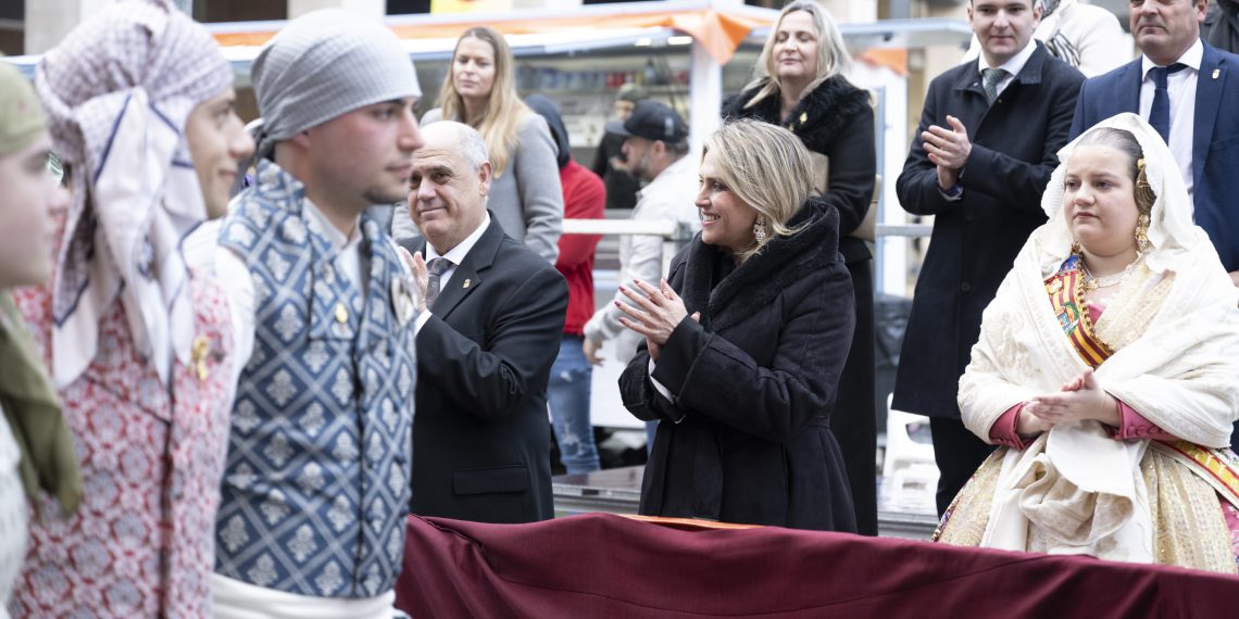Marta Barrachina participa en la emotiva Ofrenda a la Mare de Déu de la Mar de Benicarló en su 45 aniversario
