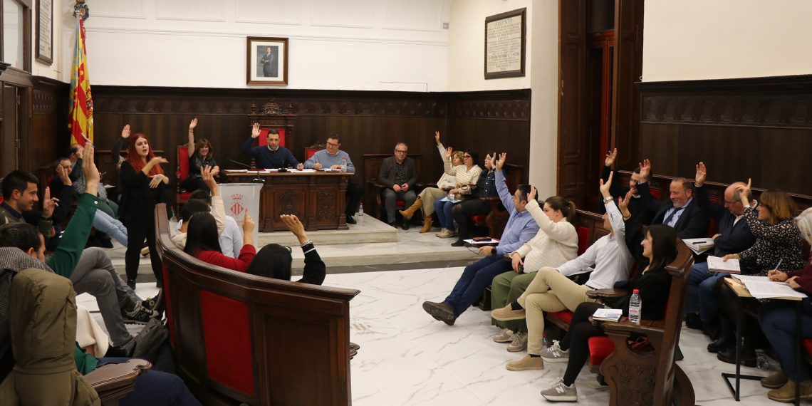 El Ayuntamiento de Sagunto aprueba una moción para mejorar el acceso a la vivienda en la ciudad