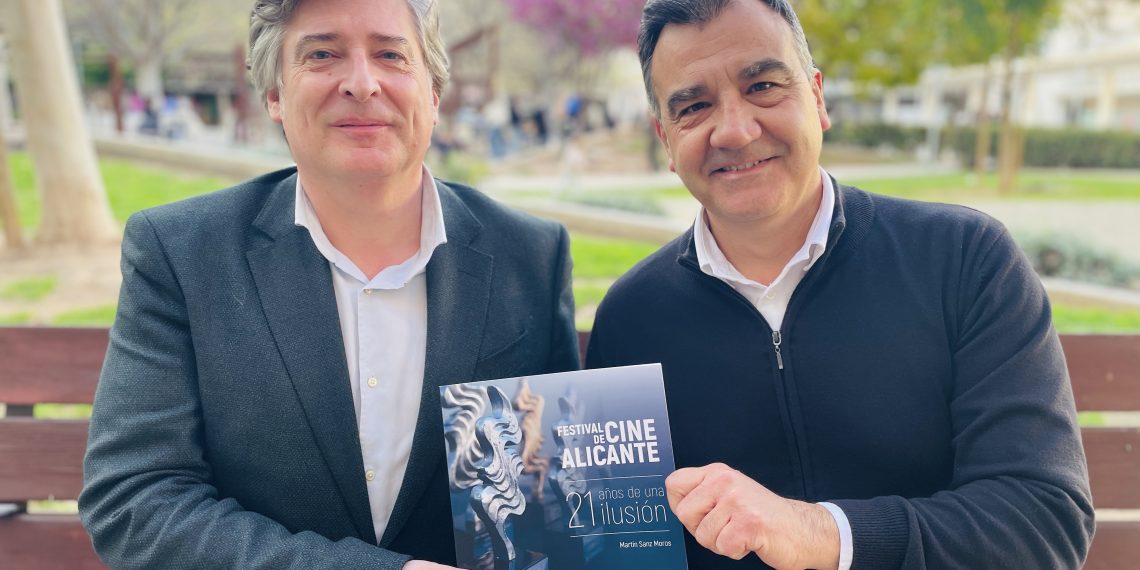 El Instituto de Cultura Gil-Albert presenta un libro sobre el Festival de Cine de Alicante en la Feria del Libro
