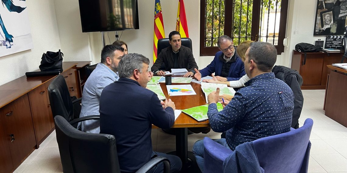 La Diputación de Castellón refuerza la coordinación con el Consell para cumplir la hoja de ruta marcada para actuar en los caminos y pistas forestales dañados por la dana