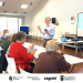 Éxito de participación en las charlas sobre el uso del móvil para mayores en Torrent