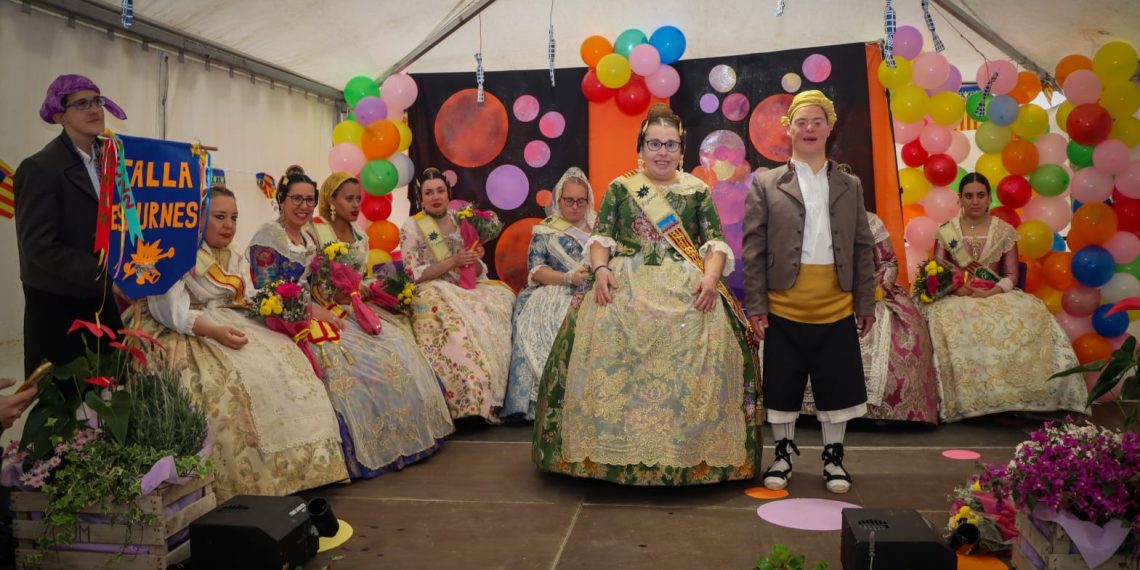 La Fundació Espurna inicia su jornada fallera con la presentación de su Fallera Mayor 2025