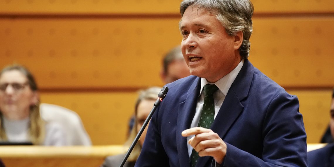 El PP acusa a Robles de “dar” 30.000 euros a un bufete de abogados “para proteger a Koldo, Ábalos y a toda la corrupción de los socialistas”