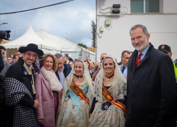 Torrent finaliza las Fallas 2025 a lo grande con la visita de Su Majestad el Rey
