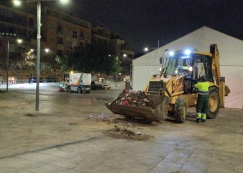 Torrent recupera su brillo tras la Nit de la Cremà