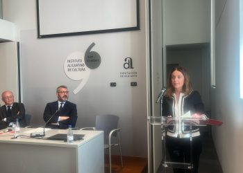 Nuria Martínez apuesta por un marco jurídico estable y una administración ágil para impulsar el crecimiento económico de la Comunitat Valenciana