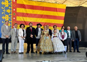 José Tárrega participa en los actos de las Fallas en el municipio mallorquín de Calvià