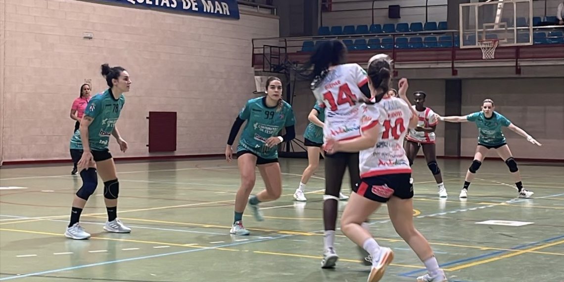 Gran victoria del grupo USA en Almería (22-30)