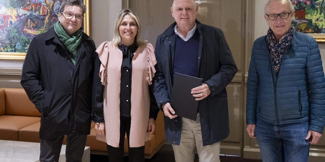 Marta Barrachina ensalza el compromiso de Moros d’Alqueria con la sociedad castellonense