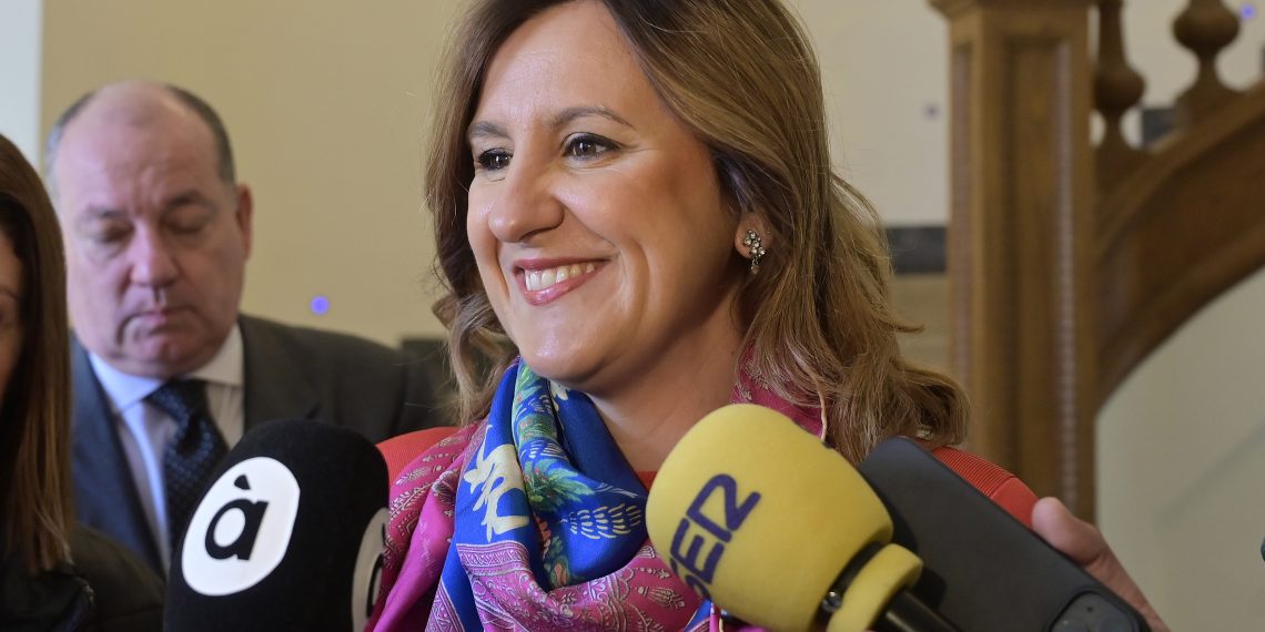 La alcaldesa lamenta la “falta de respeto institucional” del Ministerio de Transportes por no invitar al Ayuntamiento a la visita al canal de acceso ferroviario