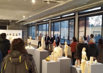 Valencia impulsa el intercambio cultural europeo con la exposición del escultor Antonio Samo en Francia