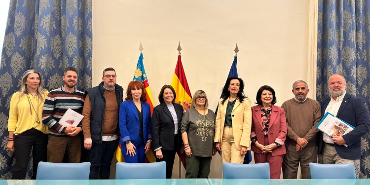 La Diputación de Alicante renueva su compromiso con el proyecto ‘Casa de Acogida de niños y niñas saharauis enfermos’