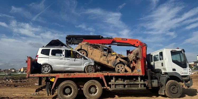 La Generalitat aprueba el 90 % de las ayudas por pérdida de vehículos en la riada, con más de 148 millones abonados