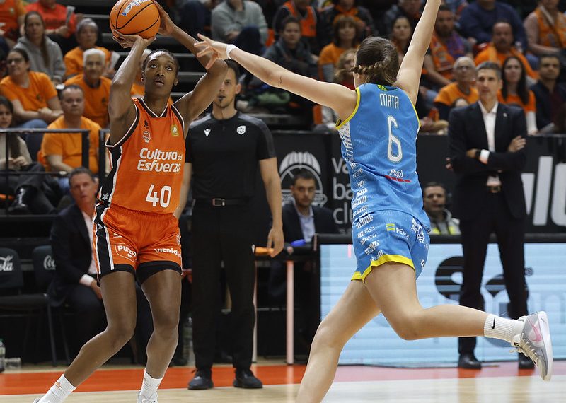 Valencia Basket arrasa a Cadí La Seu