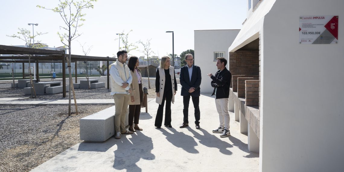 Marta Barrachina presenta el nuevo espacio recreativo de Alcossebre