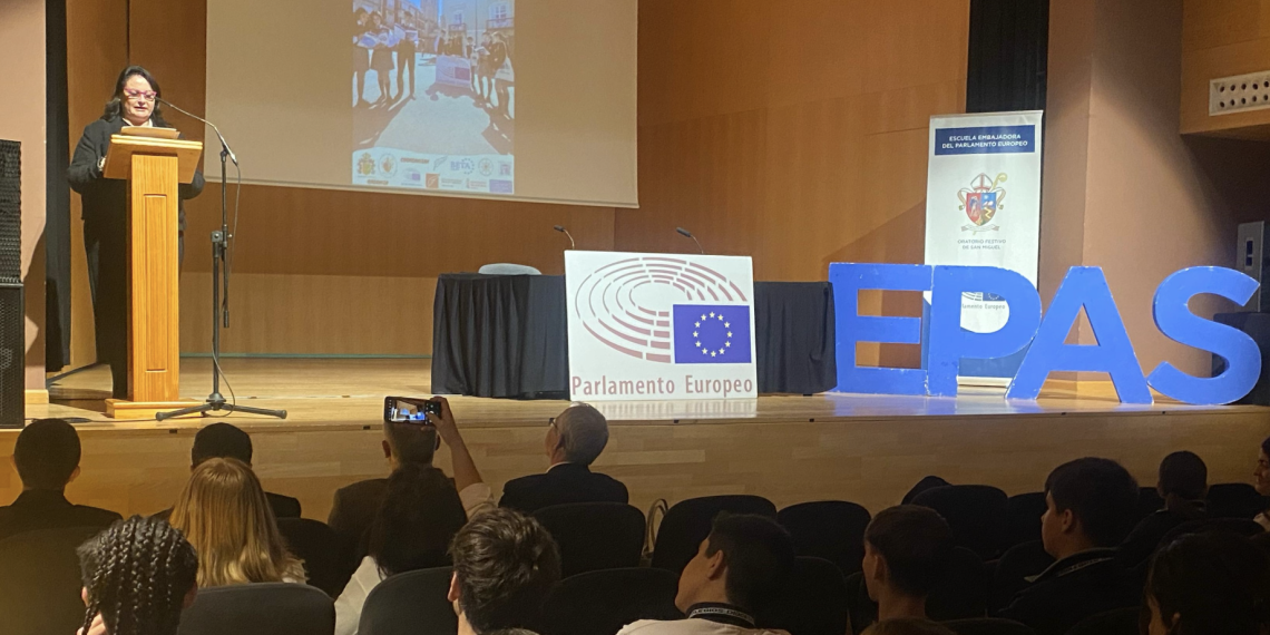 La Directora General de Representación ante la UE destaca el papel de la juventud y el respaldo de la Generalitat para construir una Europa más participativa