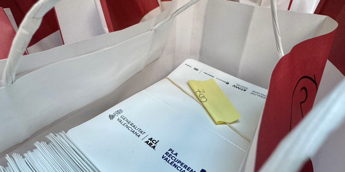 La tarjeta gratuita Recuperem València solo podrá solicitarse online a partir del 16 de abril