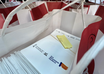 La tarjeta gratuita Recuperem València solo podrá solicitarse online a partir del 16 de abril