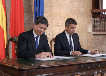 Mazón refuerza los lazos comerciales con China desde València