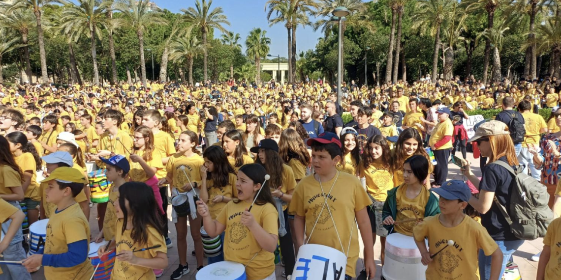 1.400 niños participan en la décima edición de Musiescola