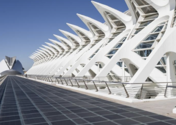 El Museu de les Ciències pone en marcha su planta fotovoltaica y geotérmica