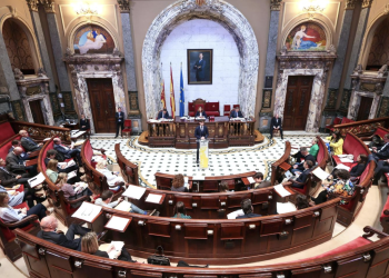 Valencia exige al Ministerio el soterramiento de las vías en Serrería