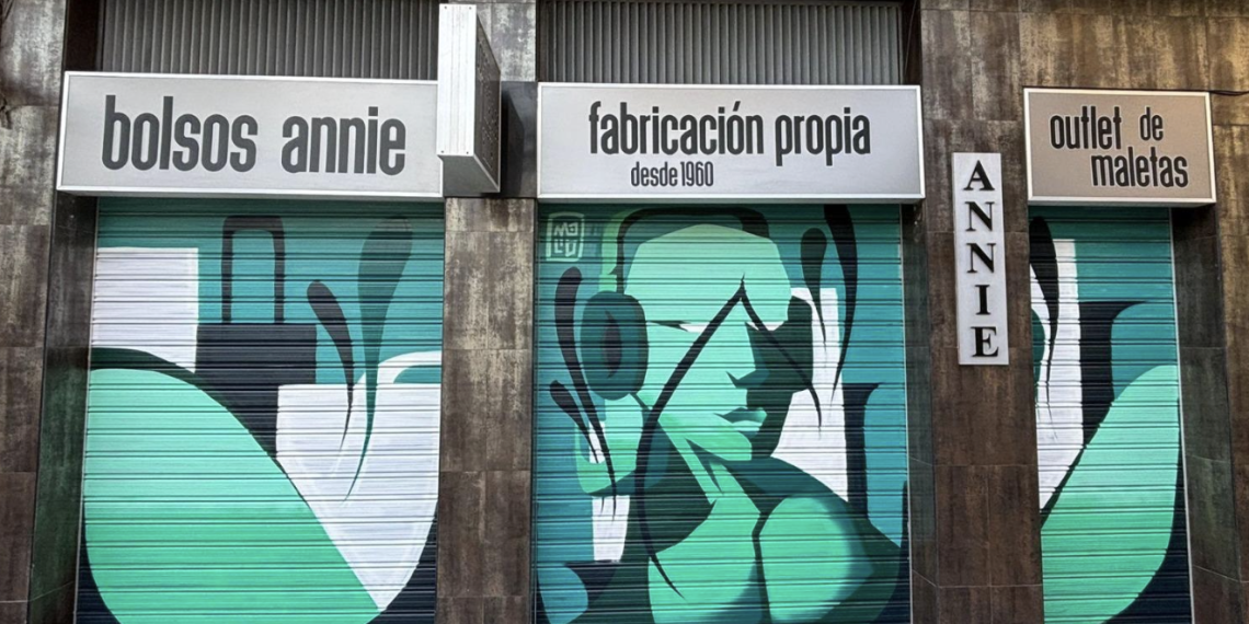 Russafa busca artistas y comercios para decorar las persianas en la segunda edición del Concurso de Arte Urbano